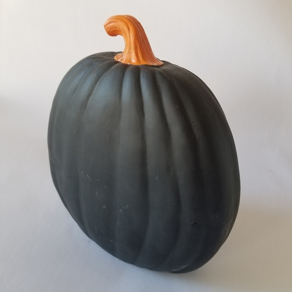 Halloween Pumpkin - Picture 2 of 4